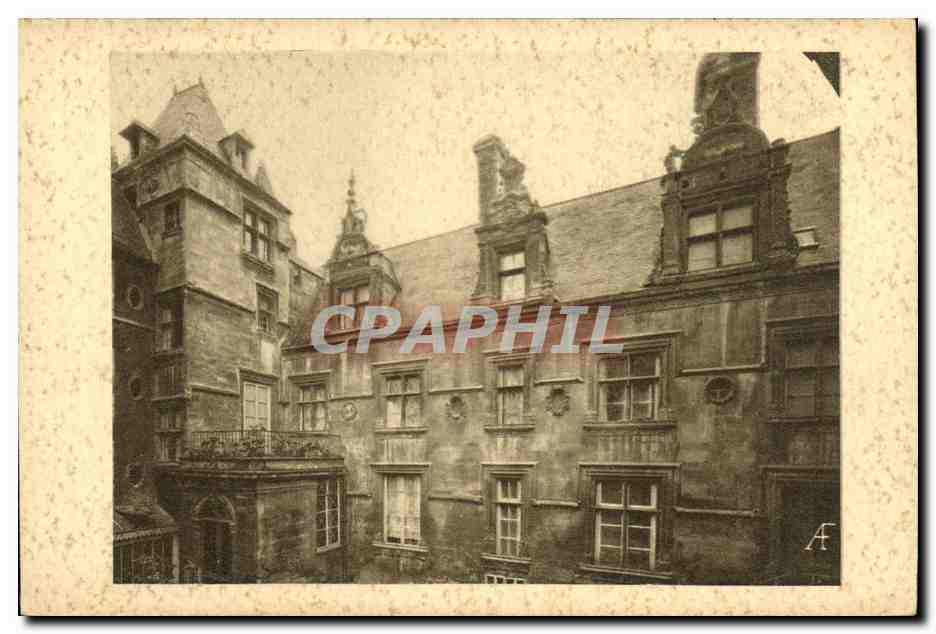 CPA Caen Cour de L Hotel de Than