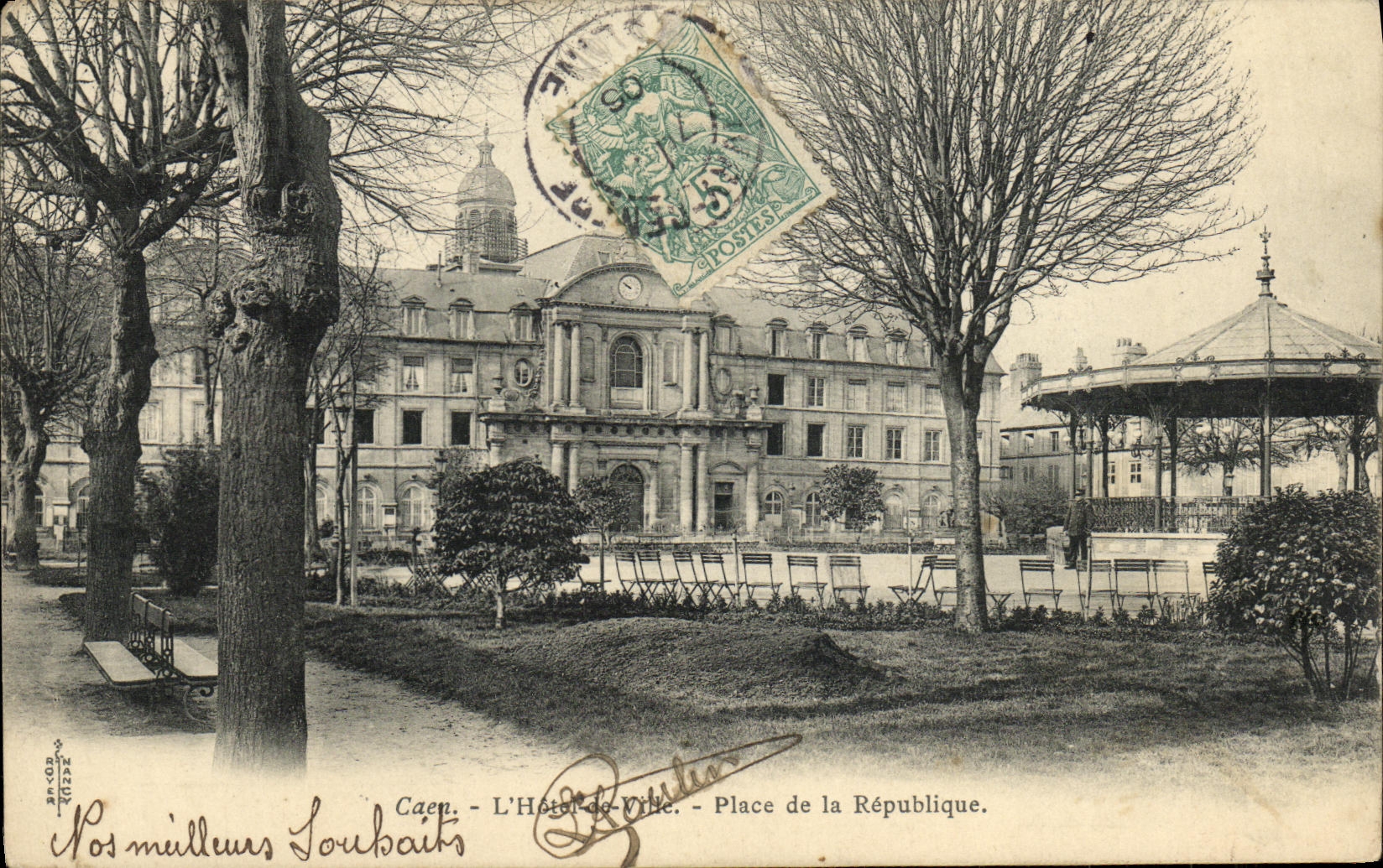 CPA Caen L Hotel de Ville Place de la Republique