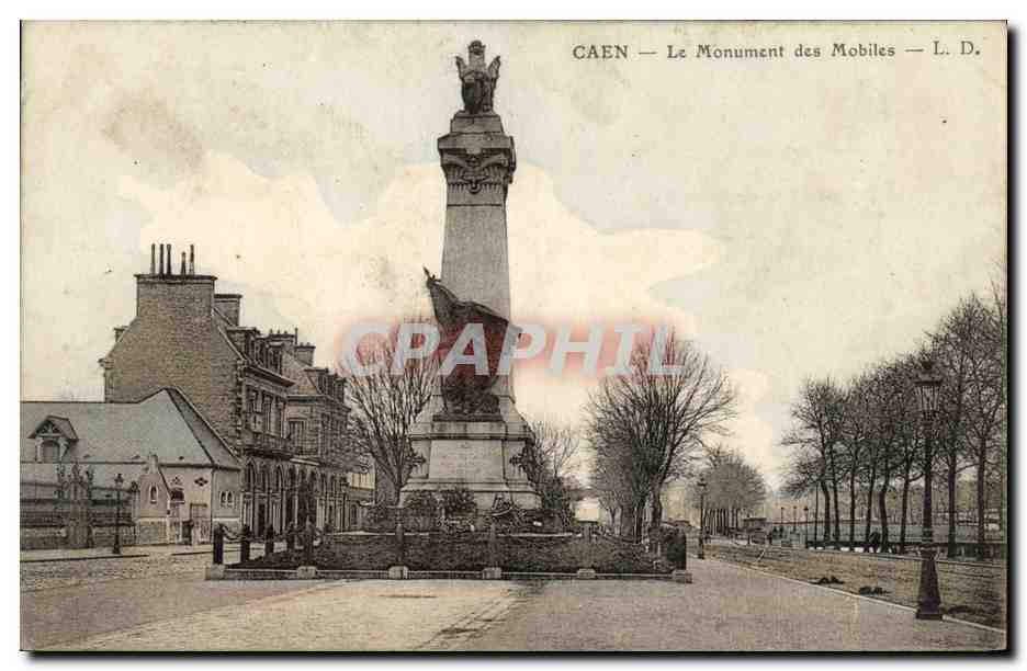 CPA Caen Le Monument des Mobiles