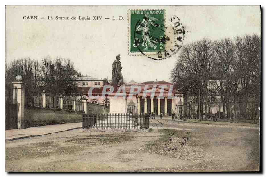 CPA Caen Le Statue de Louis XIV