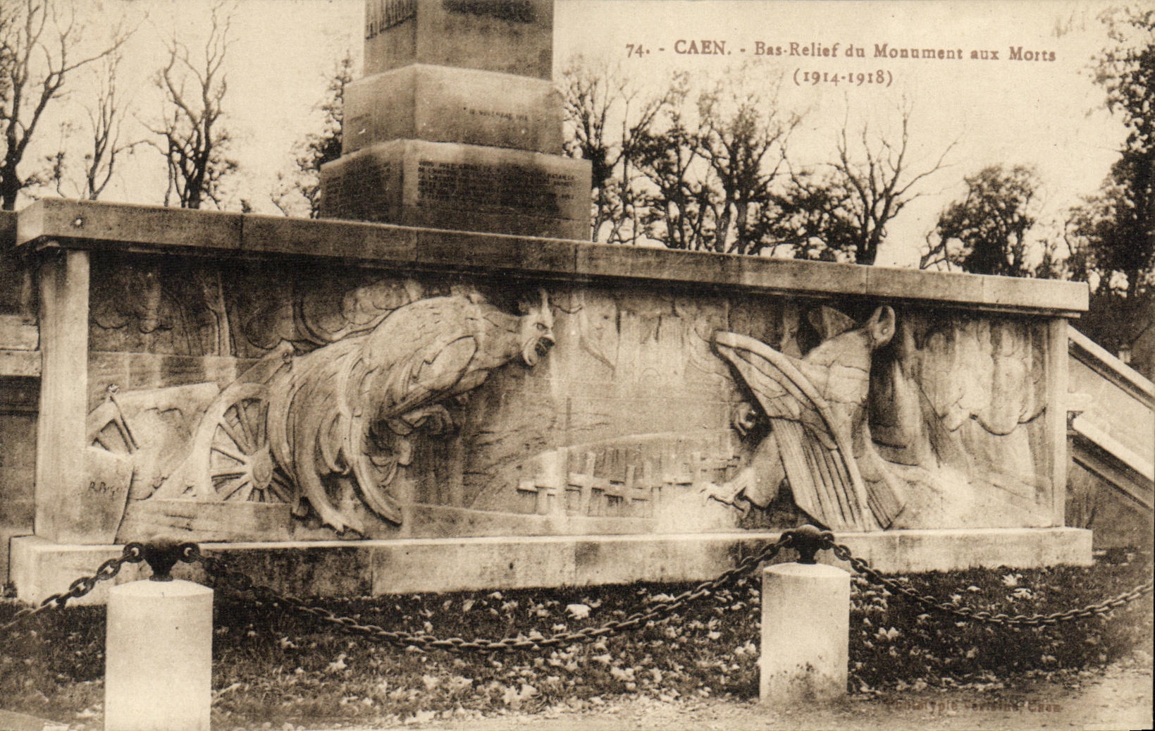 CPA Caen Bas Relief Monument aux morts Militaria