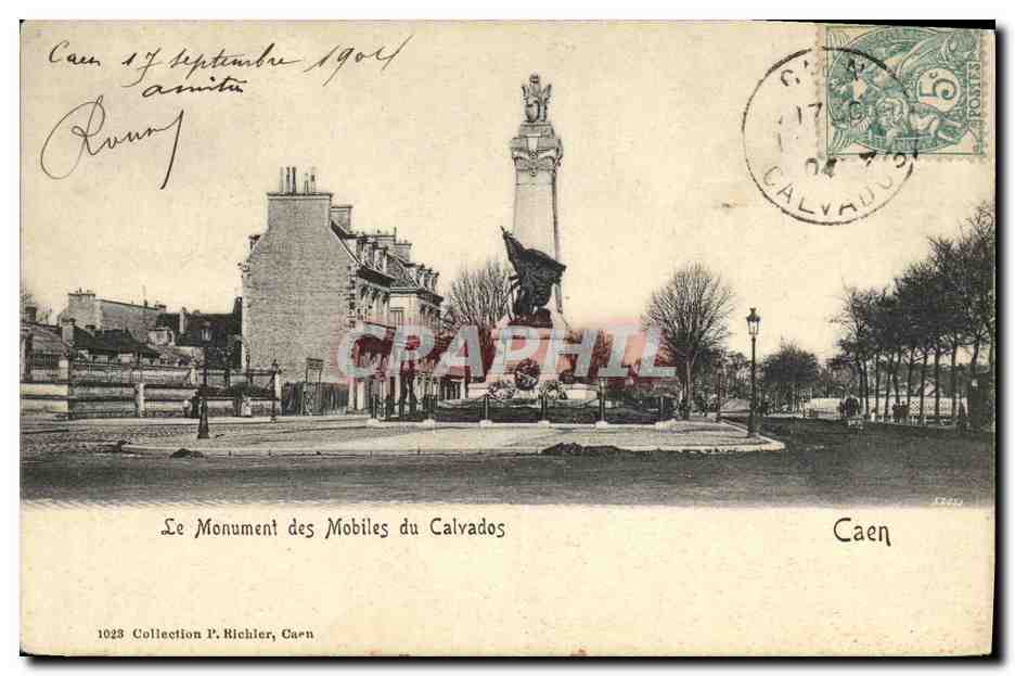 CPA Caen Le Monument des Mobiles du Calvados