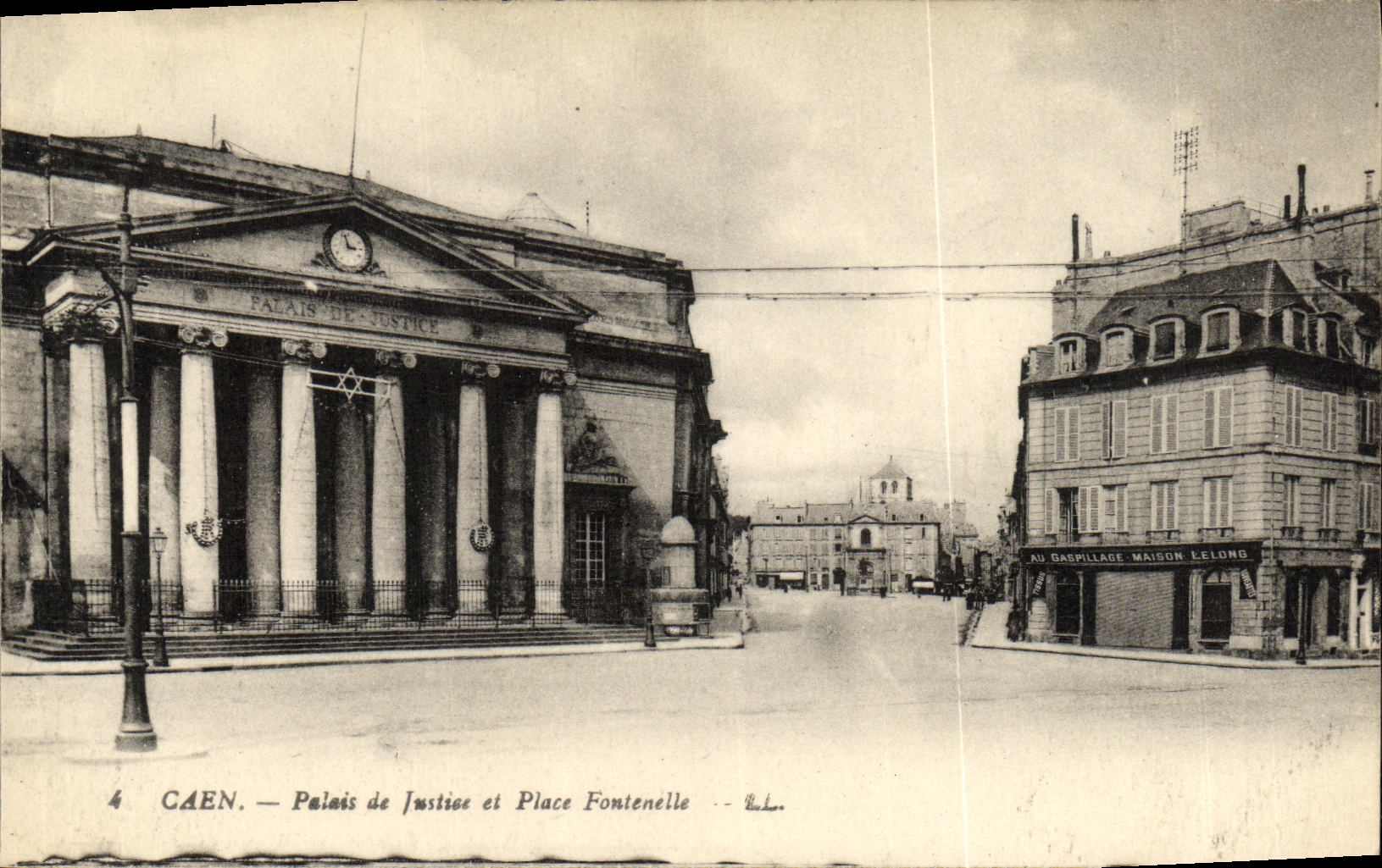 CPA Caen Le Palais de Justice et Place Fontenelle
