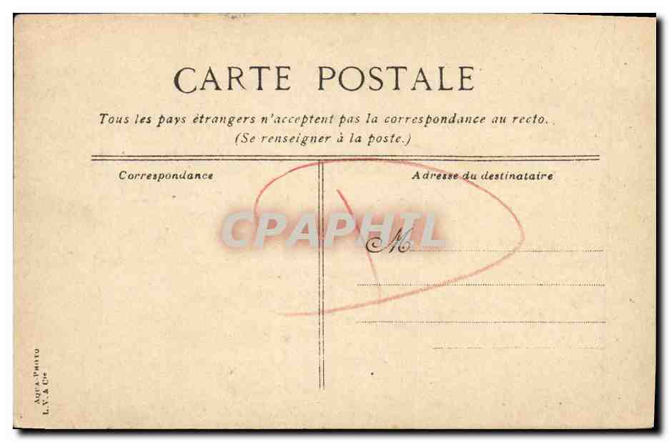 CPA Caen Place Alexandre III Le Monument aux Mobiles — Verso