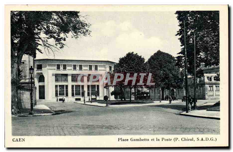 CPA Caen Place Gambetta et la Poste