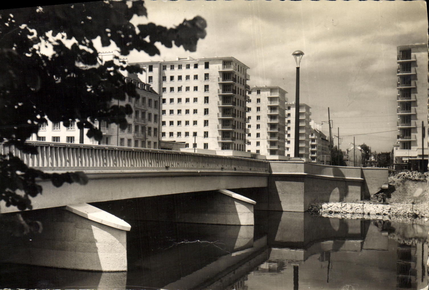 CPSM Caen La Pont sur L Orne