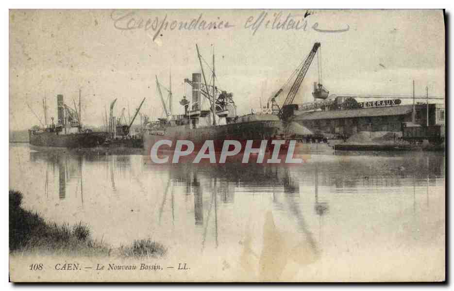 CPA Caen Le Nouveau Bassin Bateaux