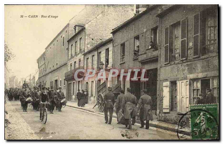 Cartolina d'epoca Caen Rue d'Auge Bambino Bicicletta Militare TOP