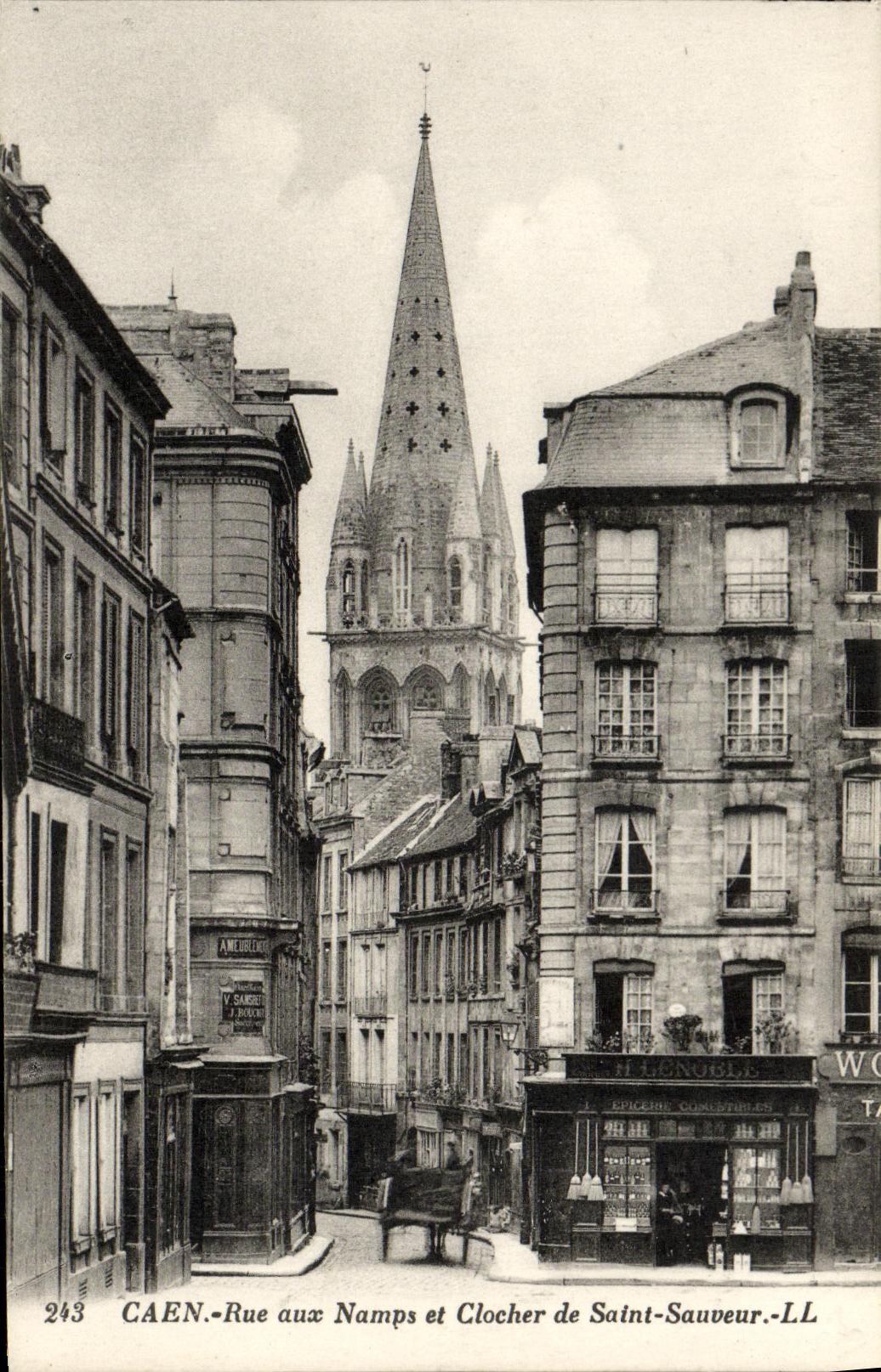 CPA Caen Rue aux Namps et Clocher de Saint Sauveur Lenoble