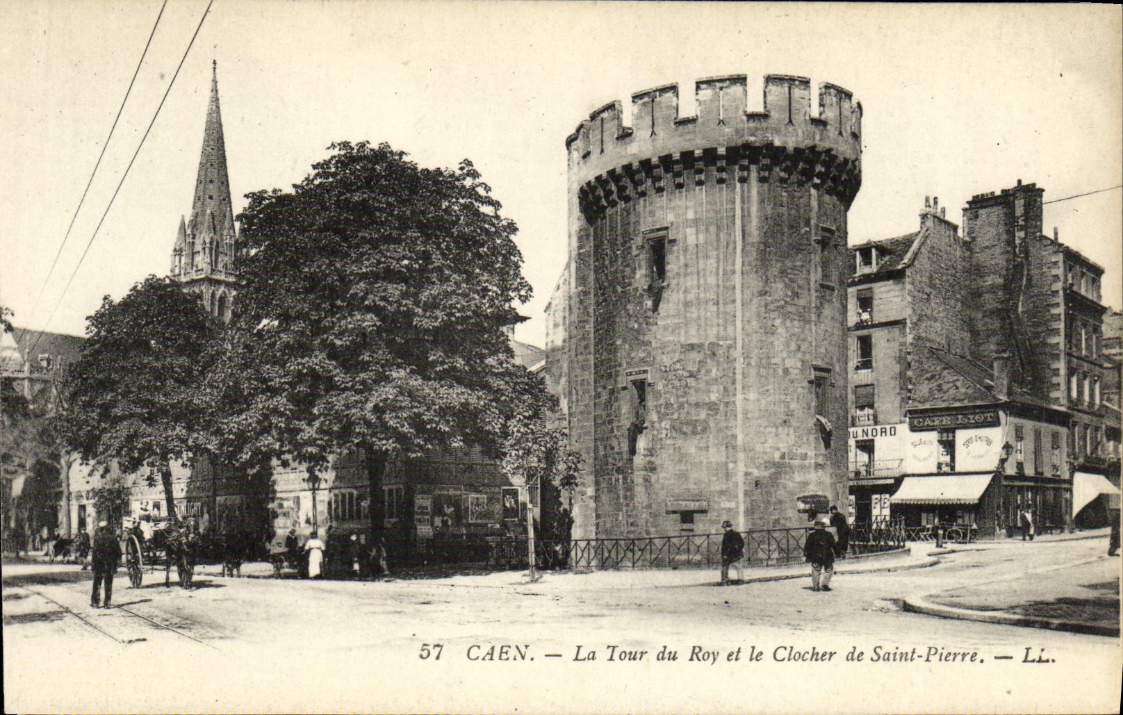 CPA Caen La Tour Leroy et le Clocher de Saint Pierre