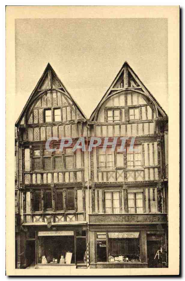 CPA Caen Vieilles Maisons en Bois Rue Saint Pierre