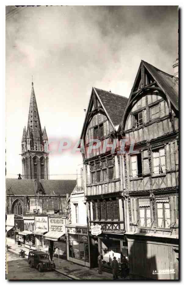CPSM Caen Maison de Bois rue Saint Pierre