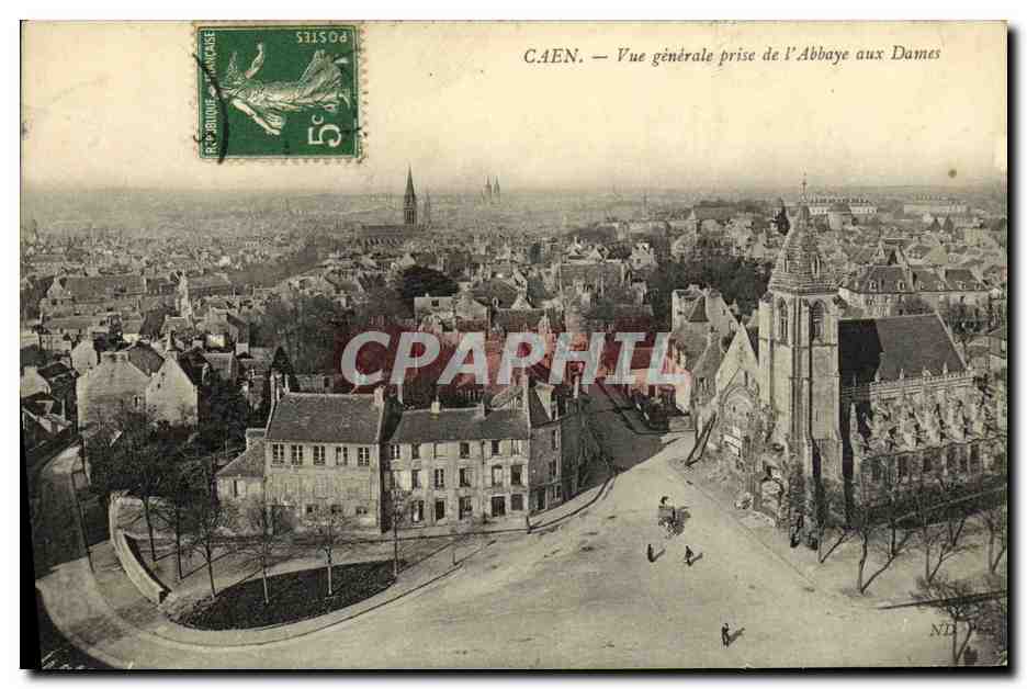 CPA Caen Vue Generale Prise de l Abbaye aux Dames