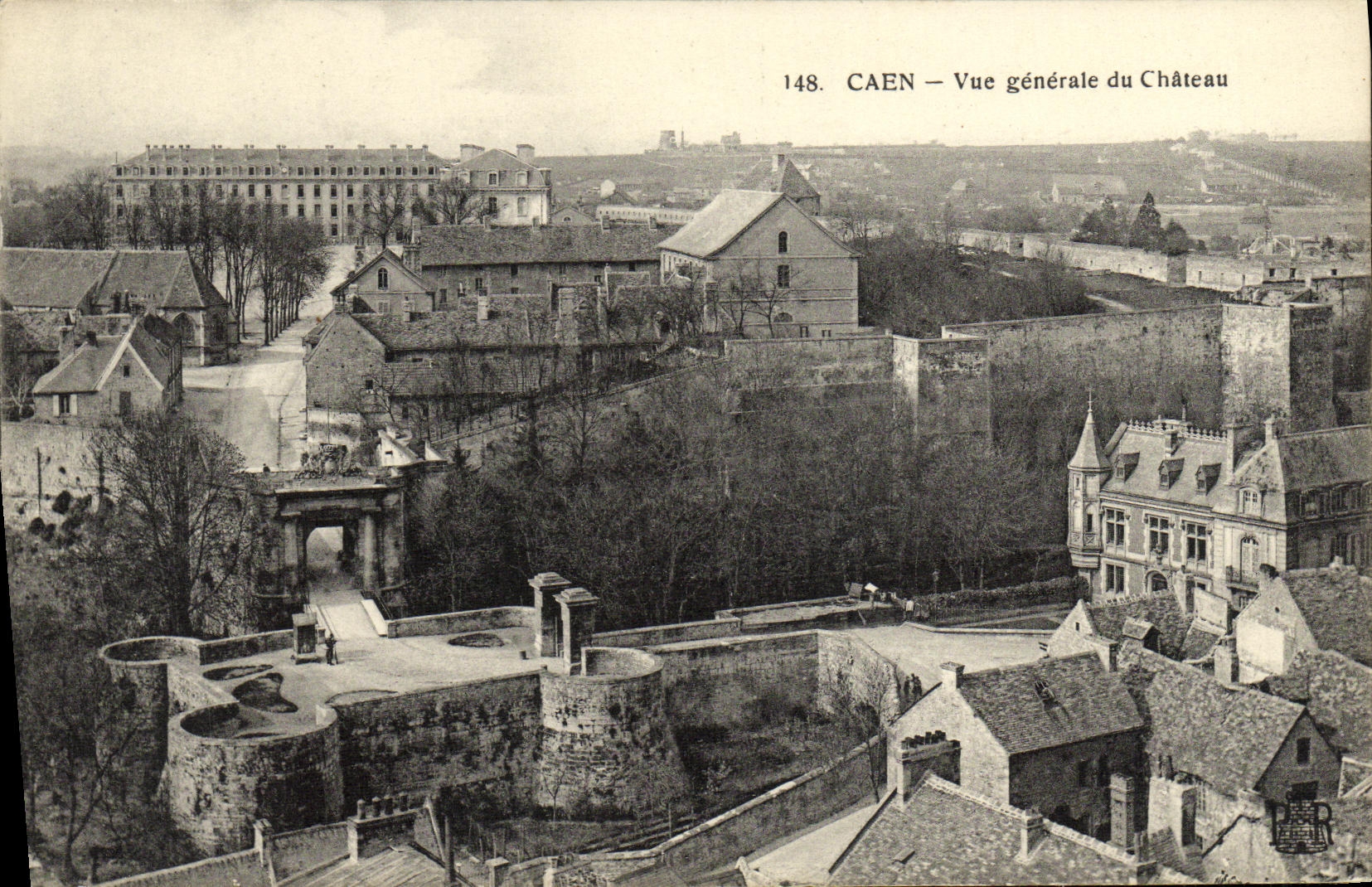 Caen — Vue générale du Château — Éditeur R. (n° 148)