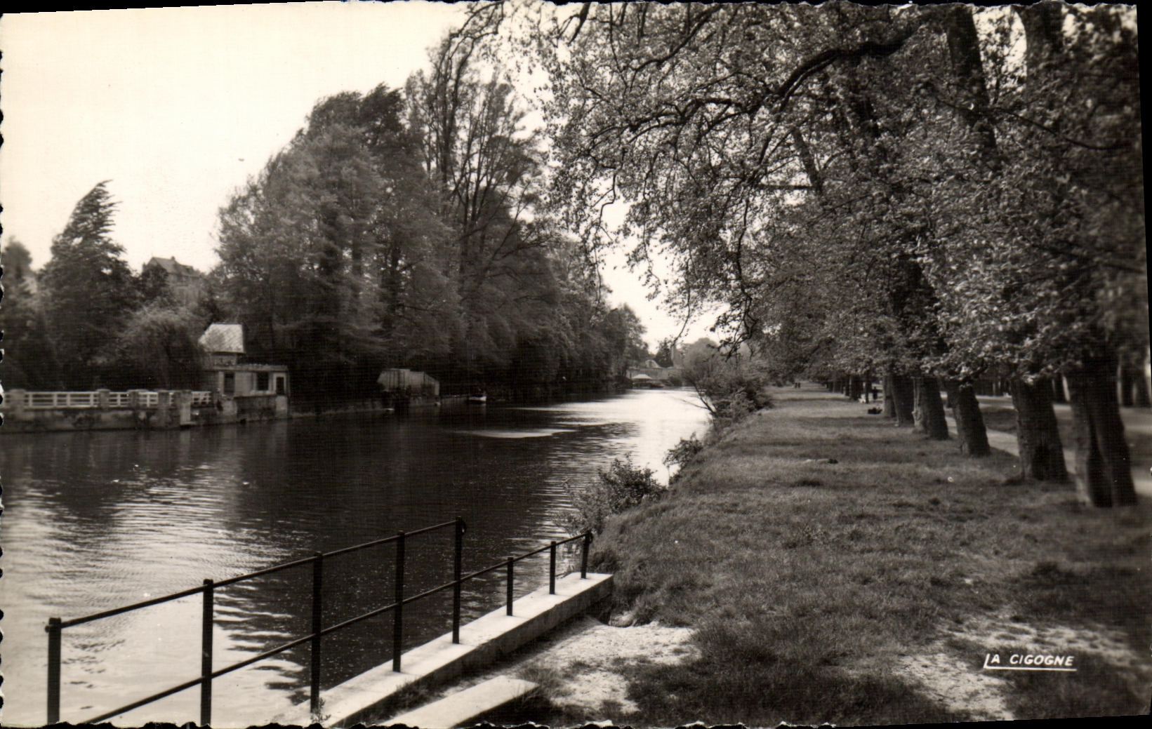 Vue de l'Orne à Caen — Calvados — éditeur La Cigogne