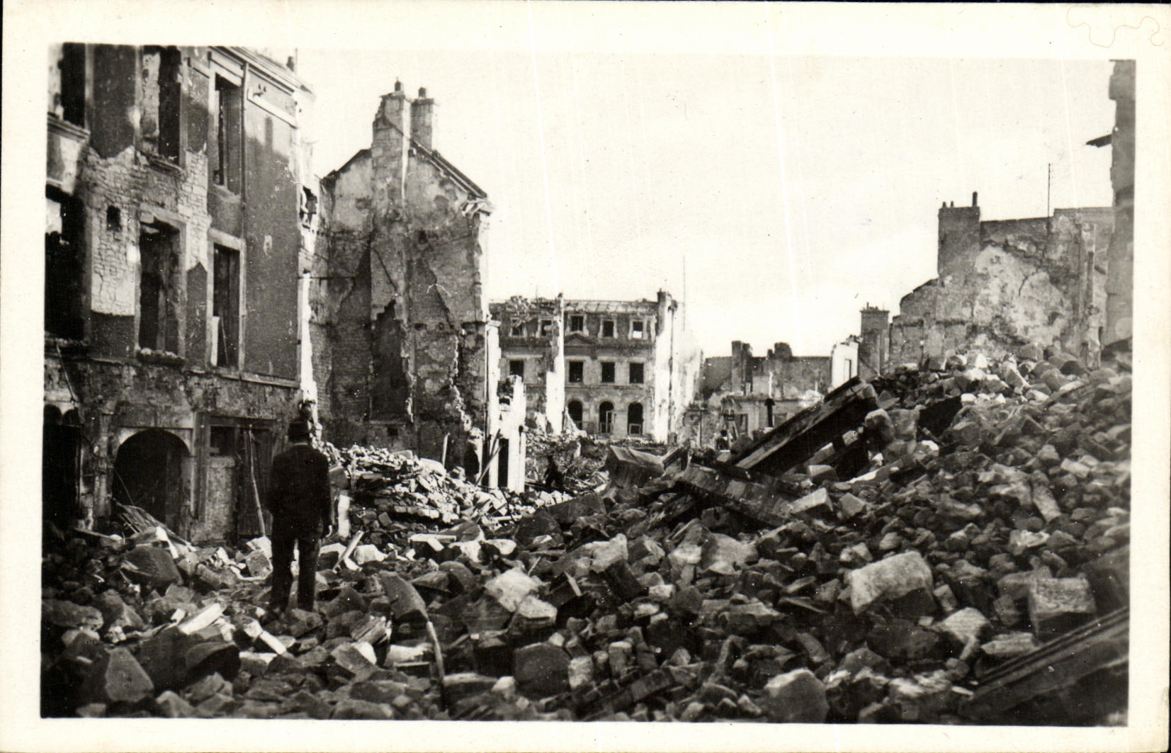 Caen — Rue des Jacobins — Photo R. Delassalle, Caen