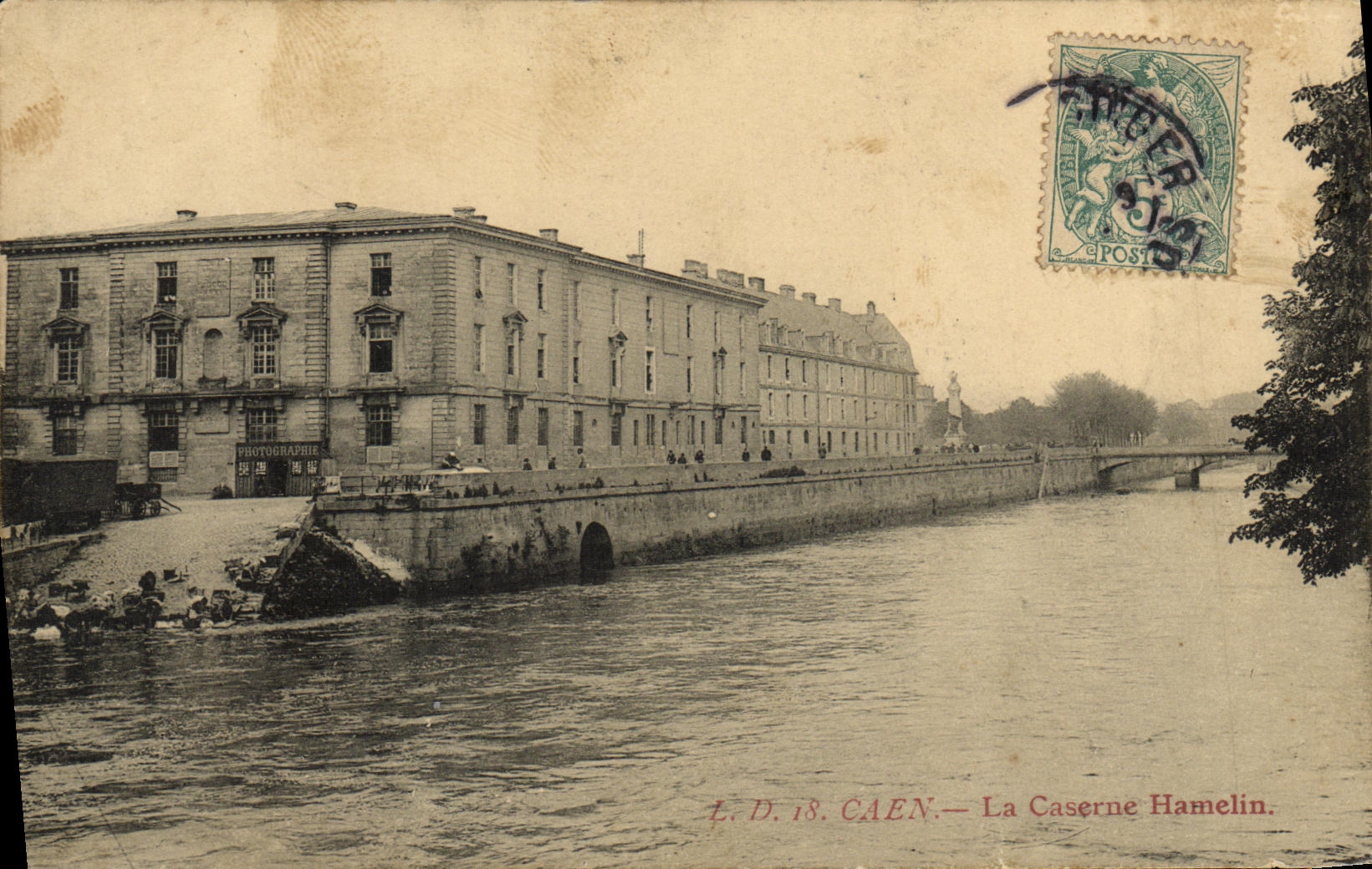 Caen — La Caserne Hamelin — L.D. 18
