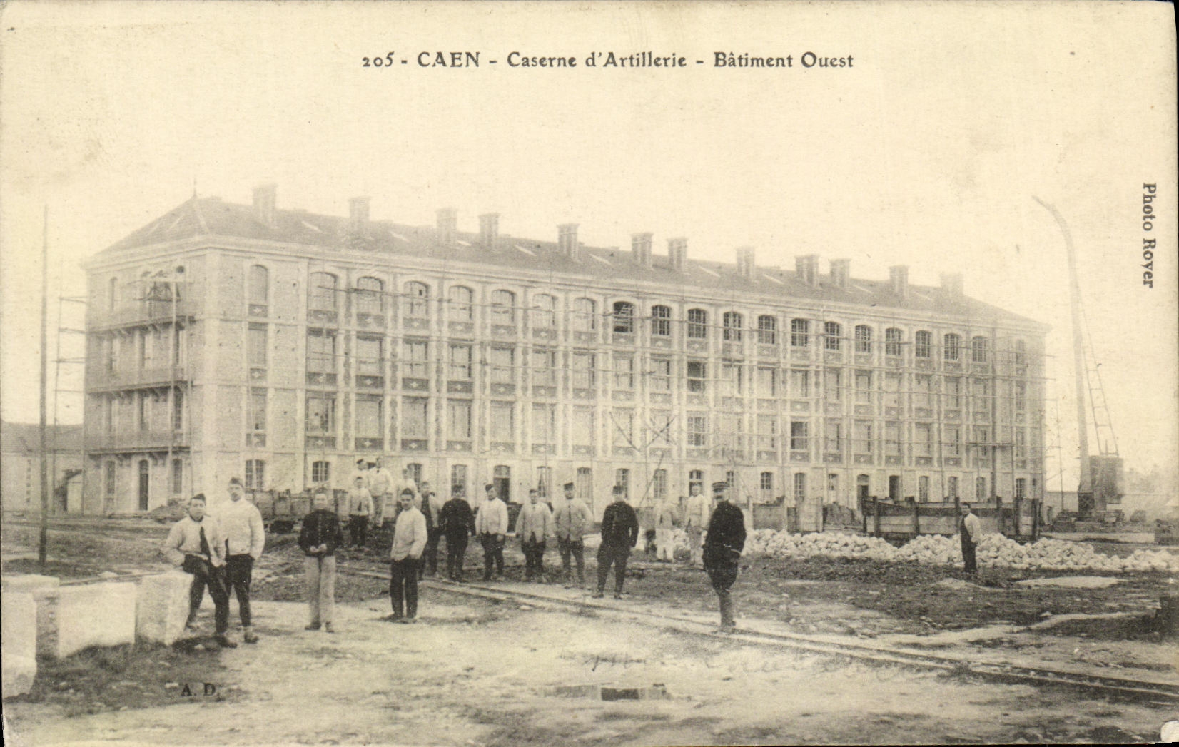 CPA Caen Caserne d Artillerie Batiment Ouest Militaria