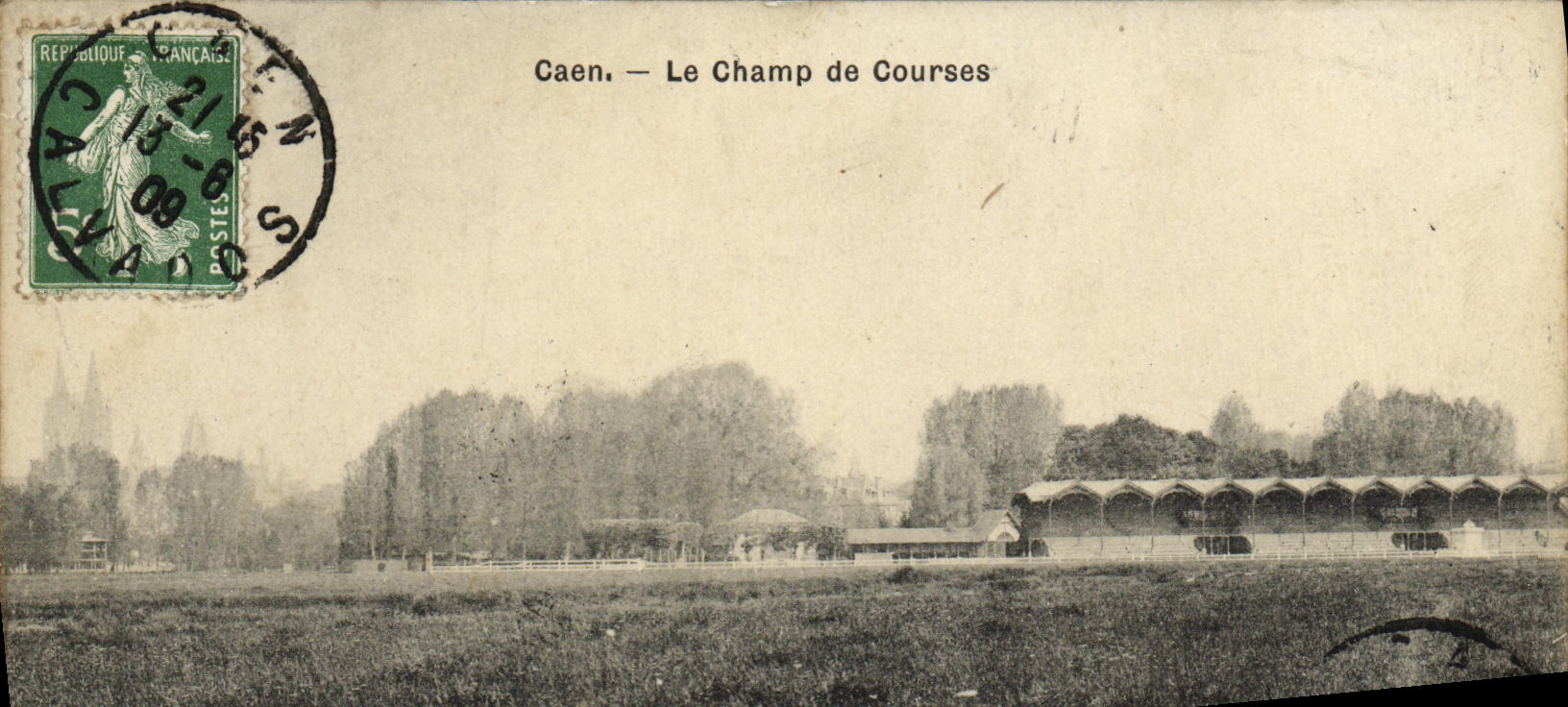 CPA Caen La Champ de Courses Hippisme Chevaux