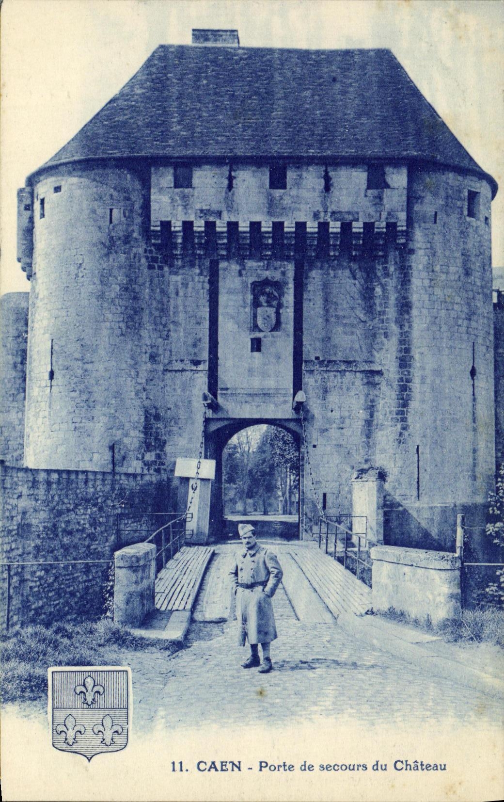 Caen — Porte de secours du Château — G. Artaud, Martres