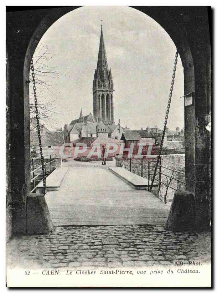 CPA Caen Le Clocher Saint Pierre vue prise du Chateau