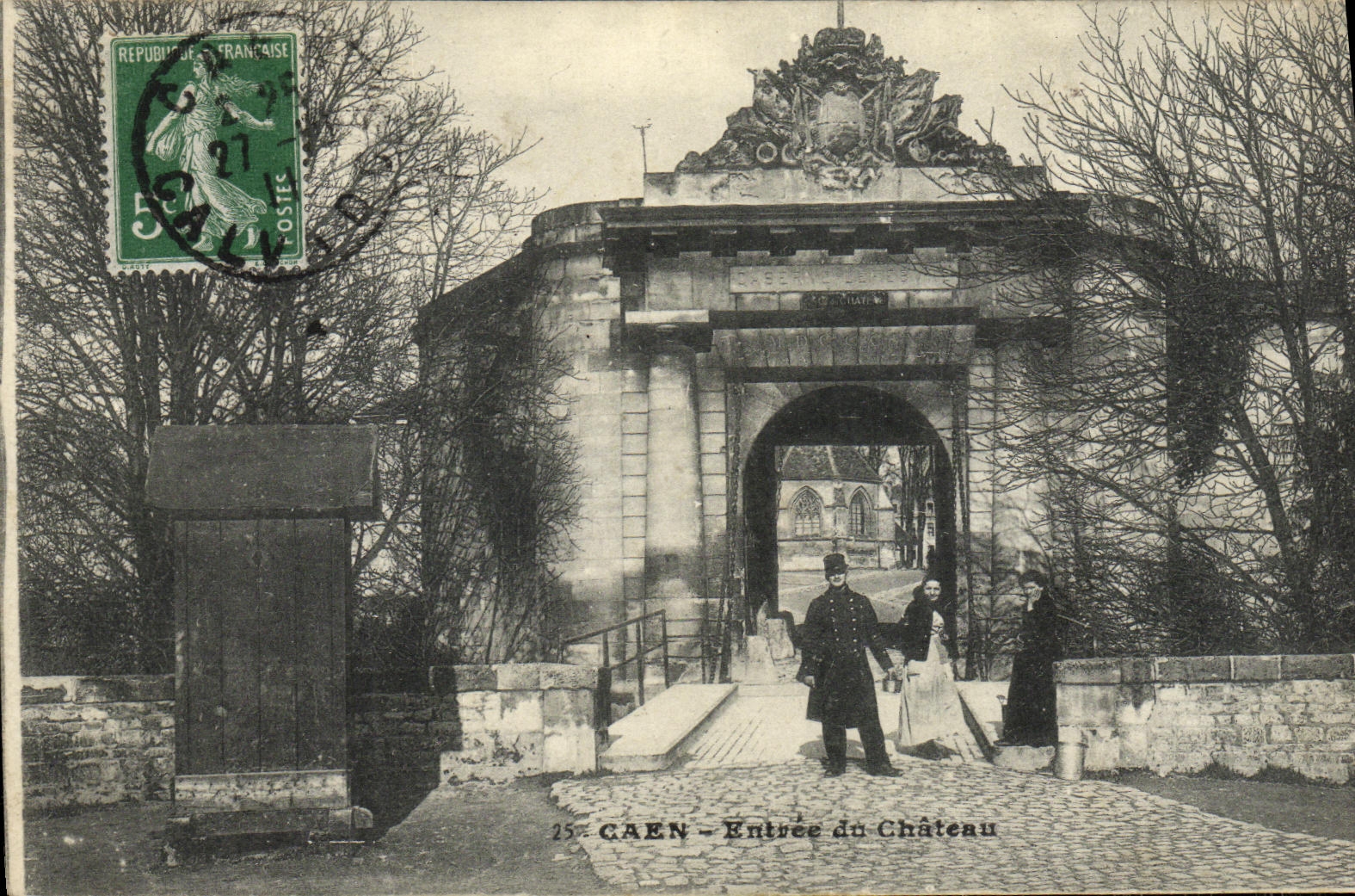 Caen — Entrée du Château — Éditeur non identifié, n° 25