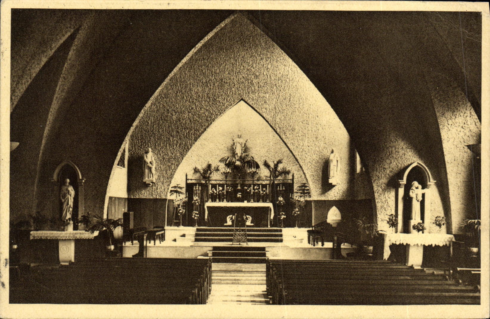 CPA Institution Saint Joseph Caen Chapelle Le Choeur