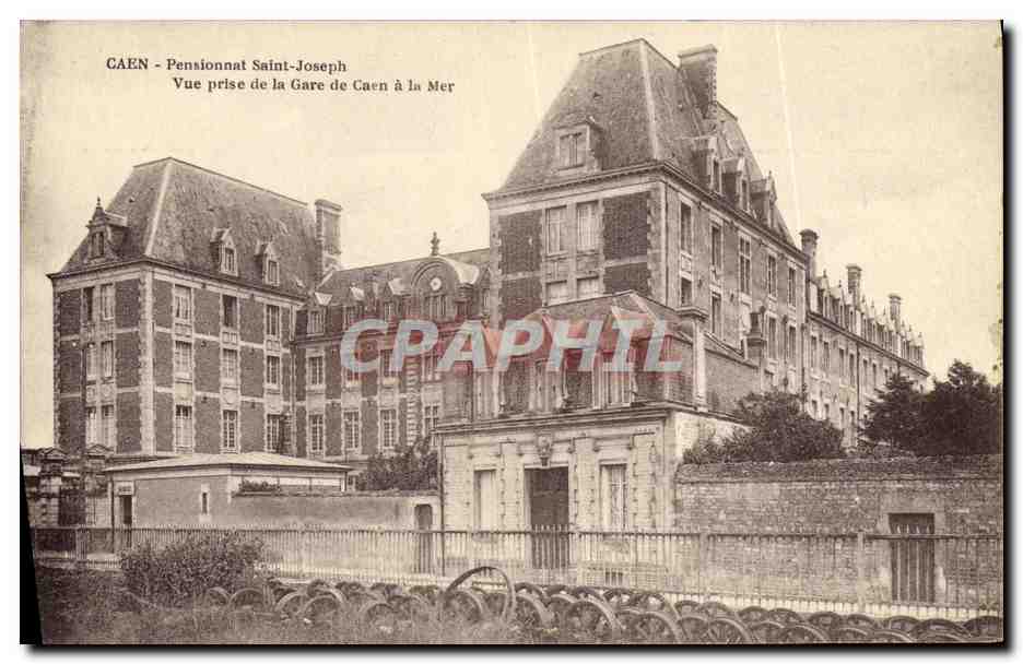 CPA Caen Pensionnat Saint Joseph vue prise de la Gare de Caen a la Mer 