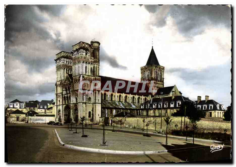 CPM Caen L Abbaye aux Dames 