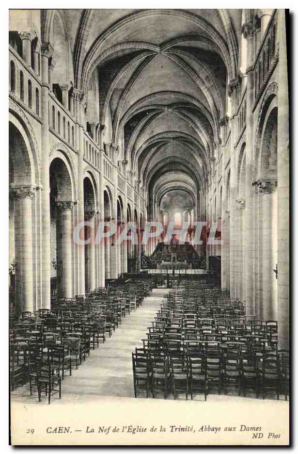 CPA Caen La Nef de l Eglise de la Trinite Abbaye aux Dames 