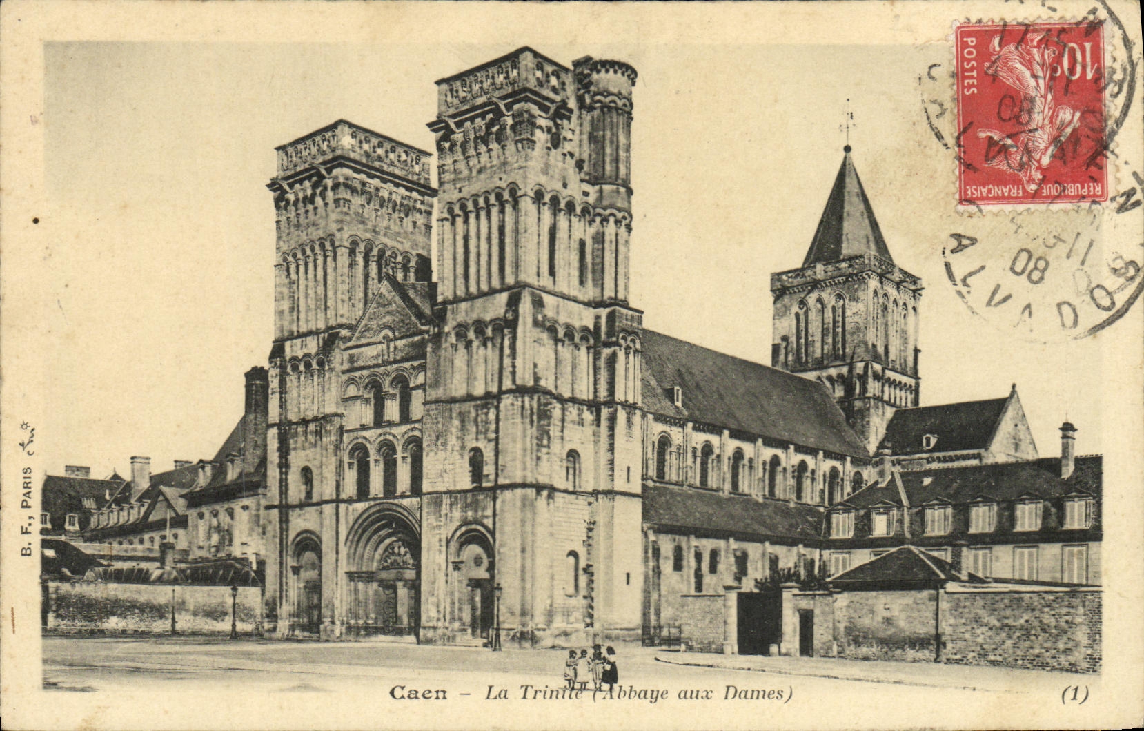 CPA Caen La Trinite Abbaye aux Dames 