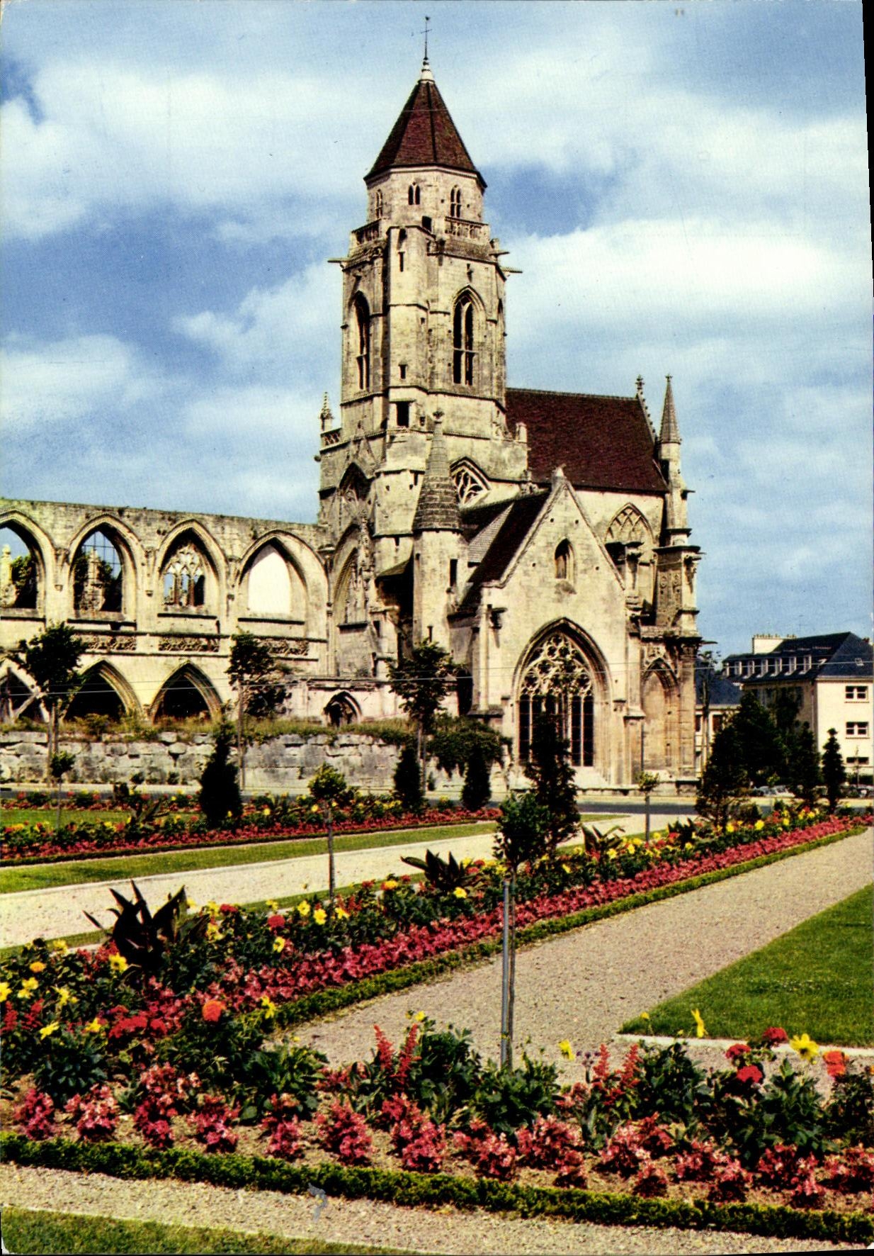 Altes Saint-Etienne — Gotische Kirche und Ruinen — CAP - THEOAC Éditions Réunies