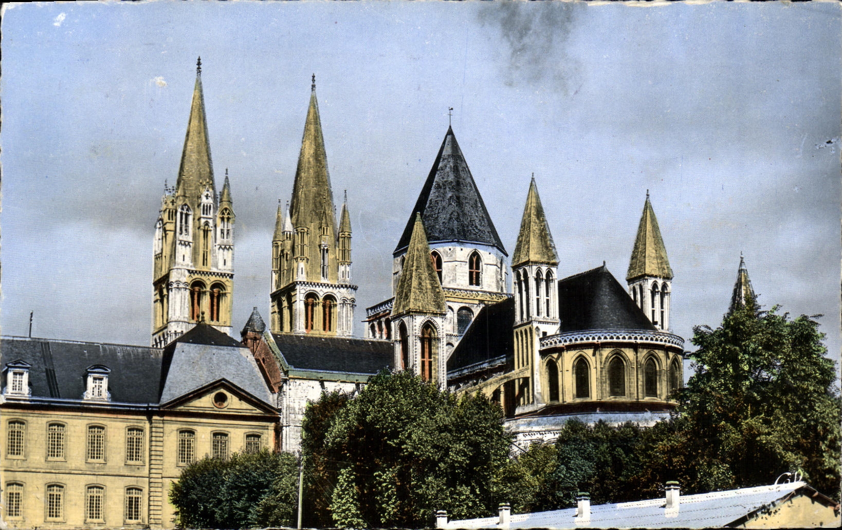 CPM Caen L Abbaye aux Hommes Eglise Saint Etienne 