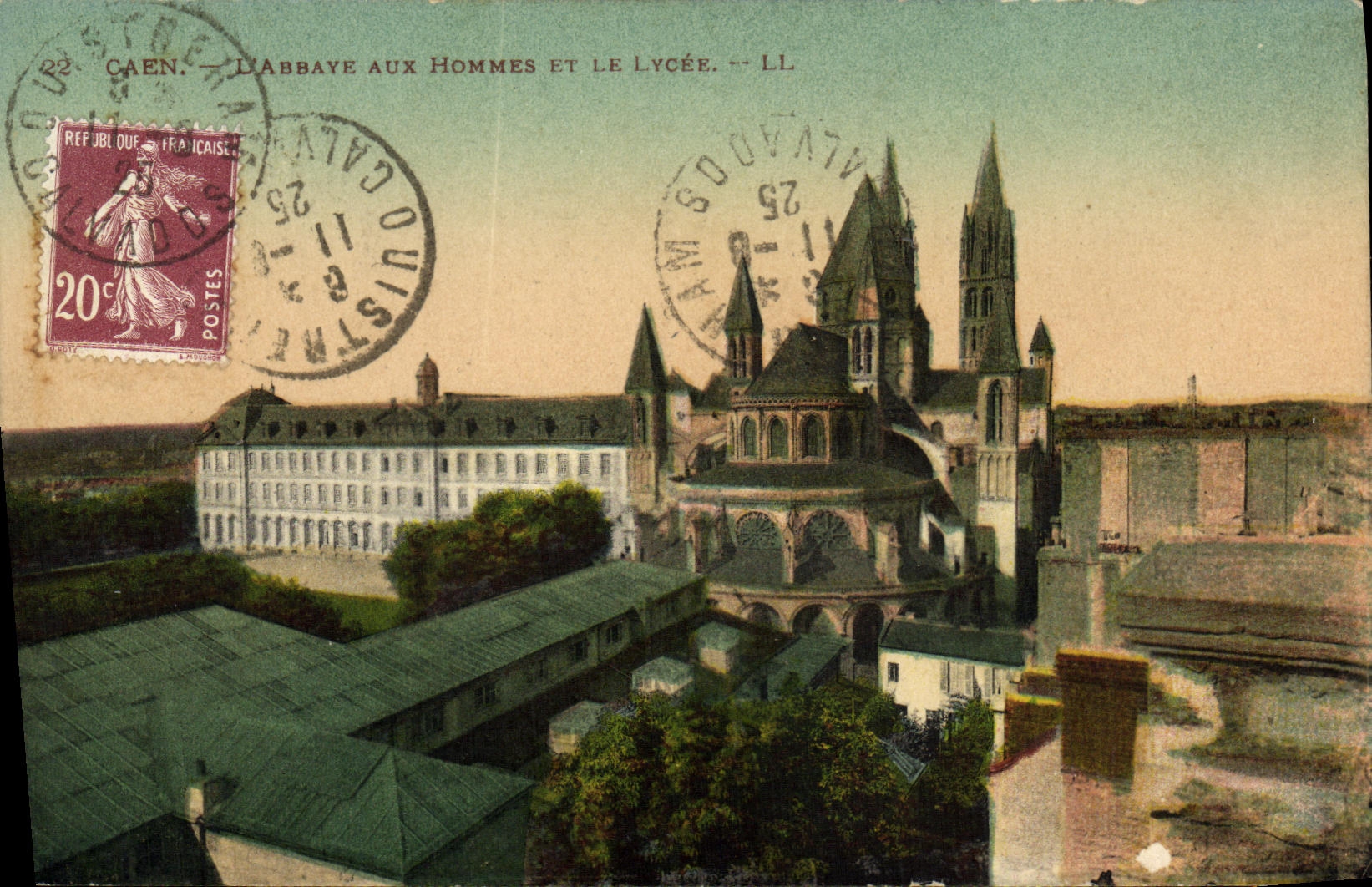 CPA Caen L Abbaye aux Hommes et le Lycee