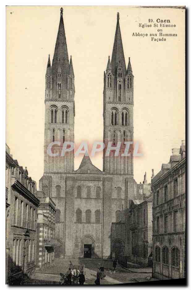 CPA Caen Eglise St Etienne ou abbaye aux hommes Facade