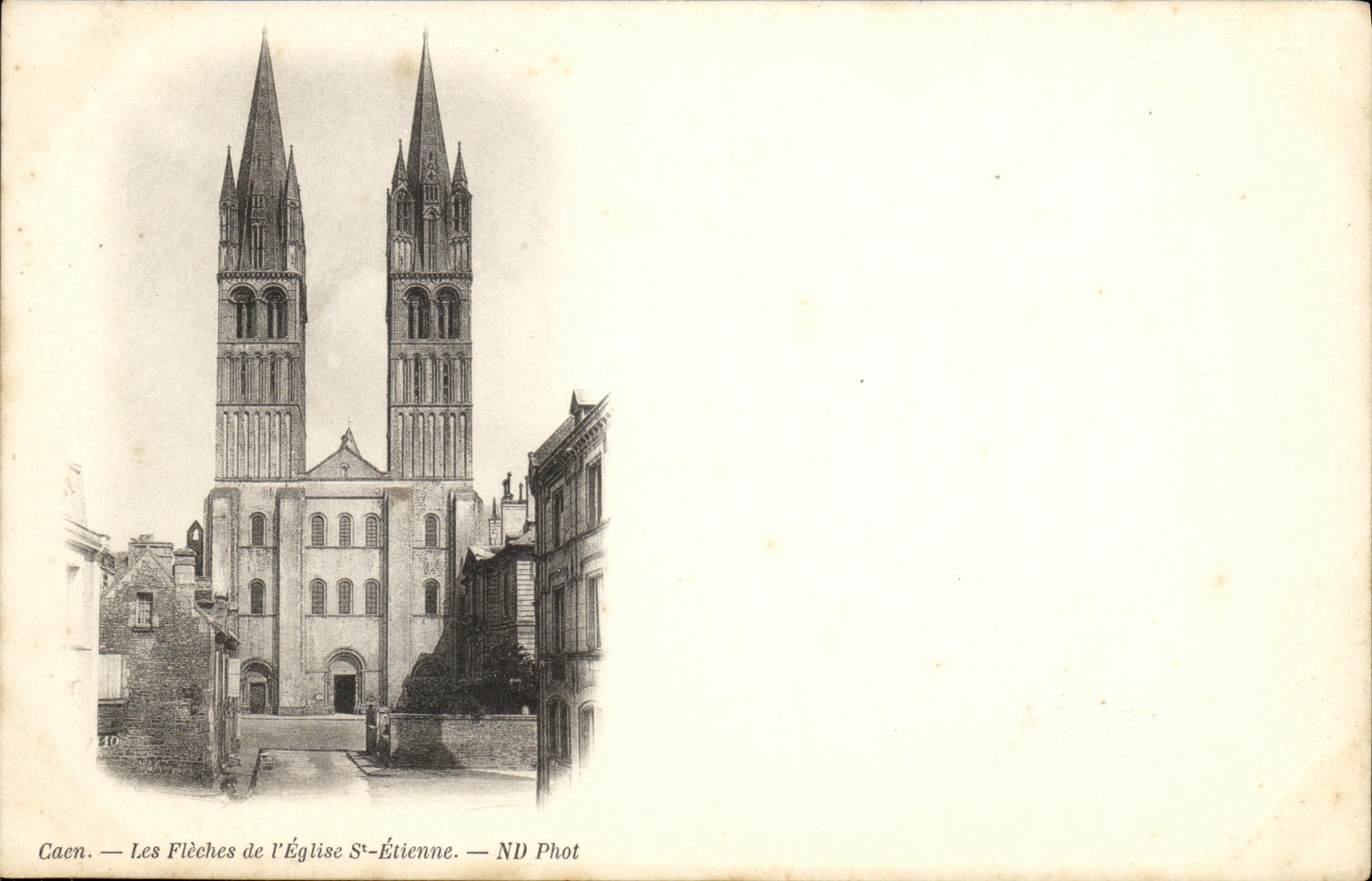 CPA Caen Fleches de l Eglise Saint Etienne 