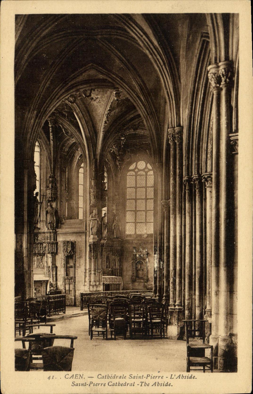 CPA Caen Cathedrale Saint Pierre l abside
