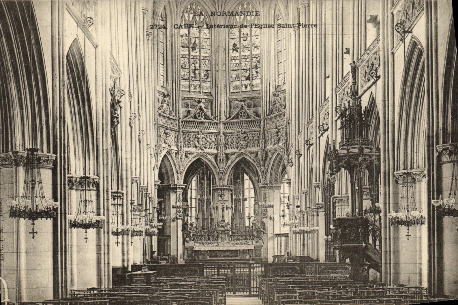 CPA Caen Interieur de l Eglise Saint Pierre 