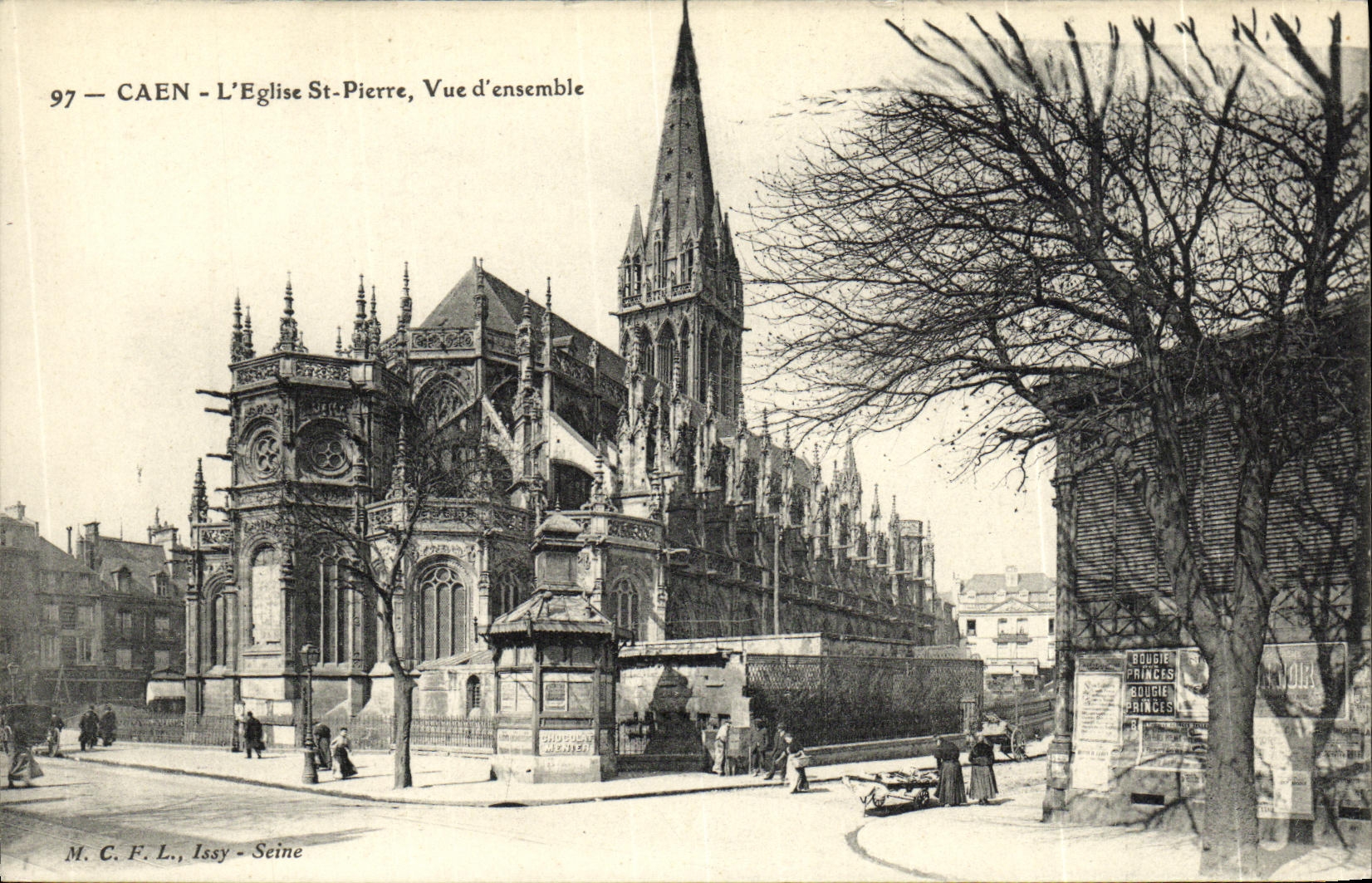 CPA Caen Eglise Saint Pierre Vue d ensemble