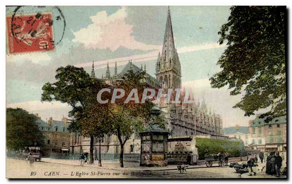 CPA Caen L Eglise Saint Pierre vue du boulevard