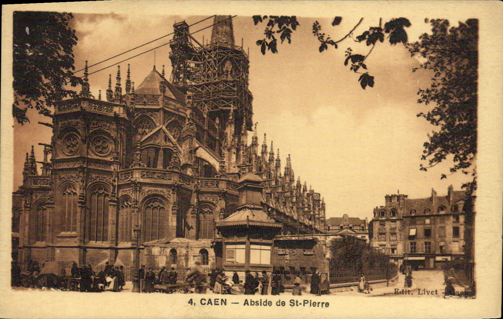 CPA Caen Abside L Eglise Saint Pierre Abside