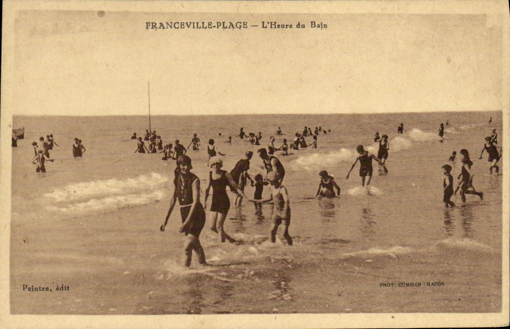 CPA Franceville L Heure du Bain
