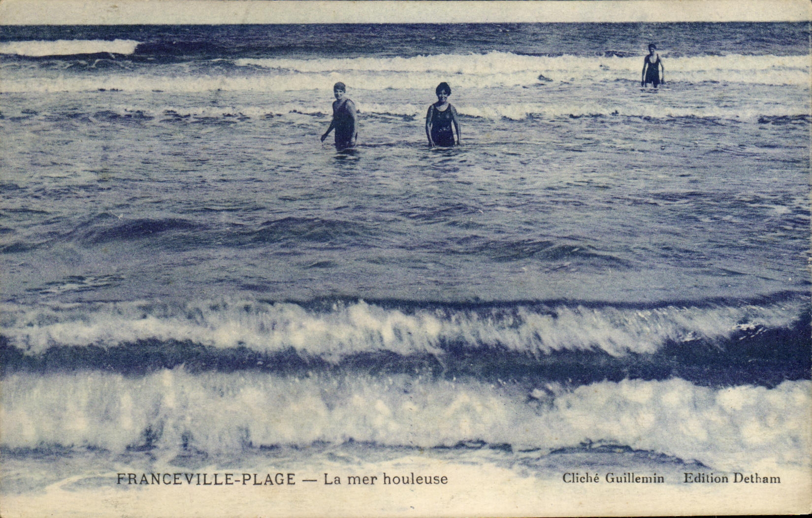 CPA Franceville Plage La Mer Houleuse