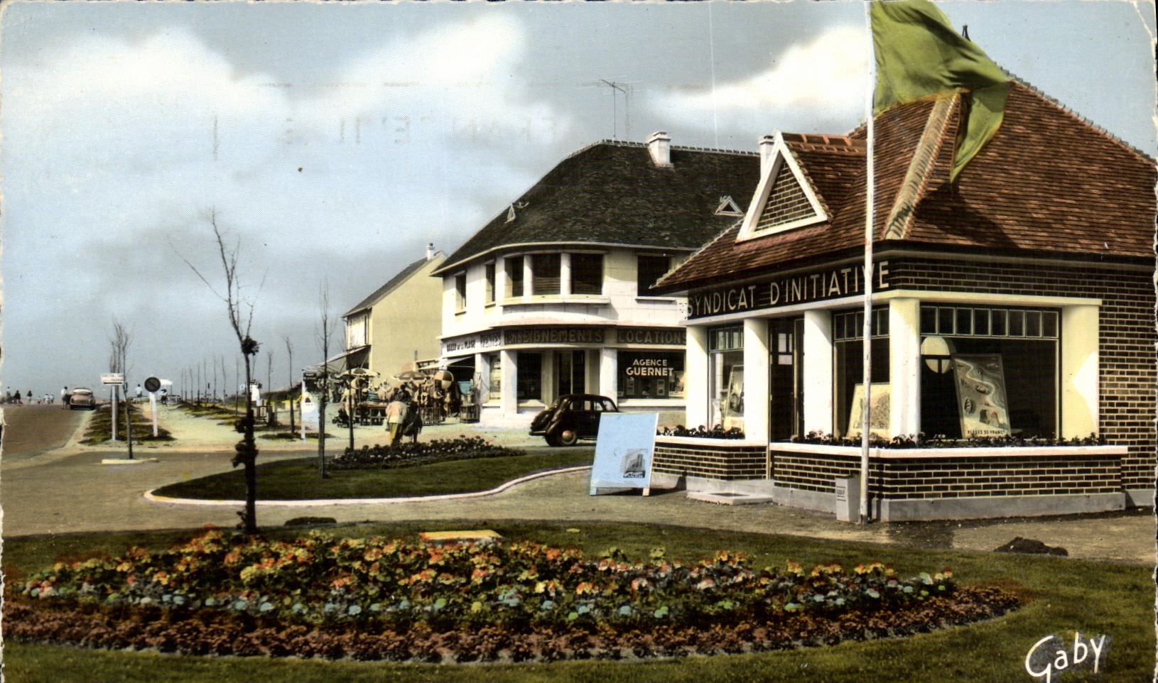 CPM Franceville Place de la Plage Syndicat d initiative