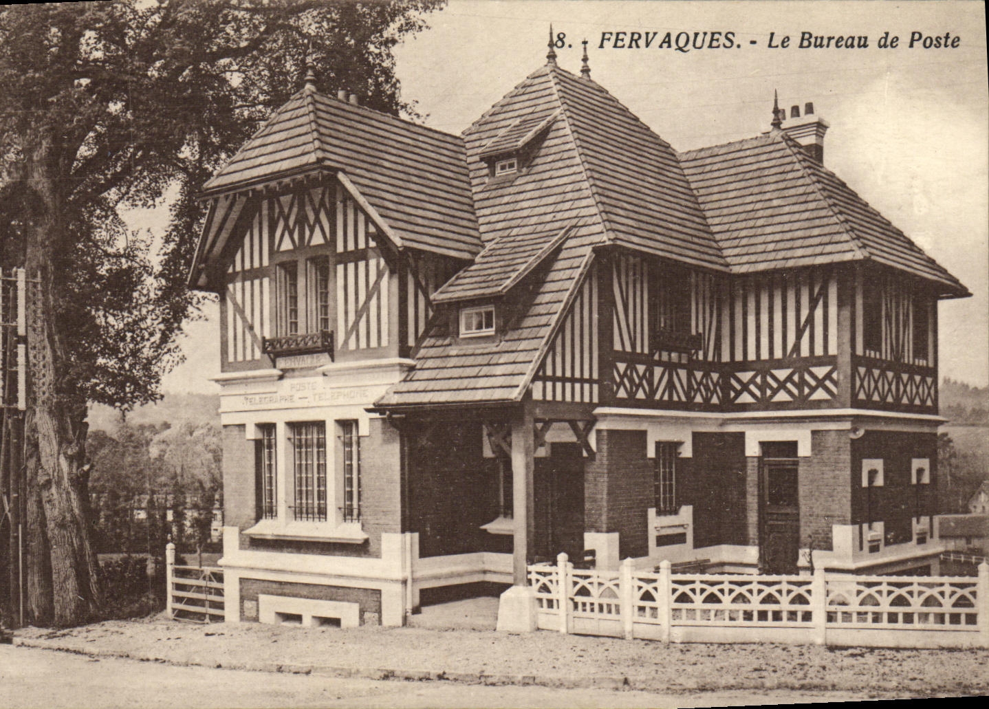Fervaques - Le Bureau de Poste — éditeur Koch-Lisieux, n°8