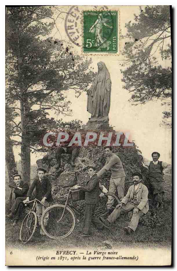 Evrecy — La Vierge noire (érigée en 1871, après la guerre franco-allemande)