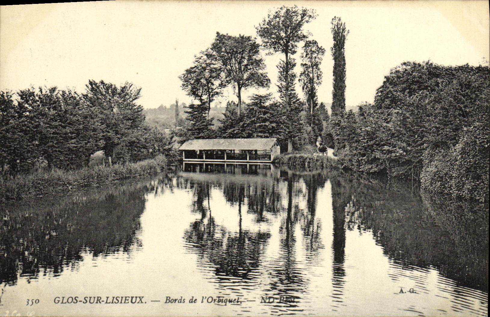 GLOS-SUR-LISIEUX — Bords de l'Orbiquel — ND Photo