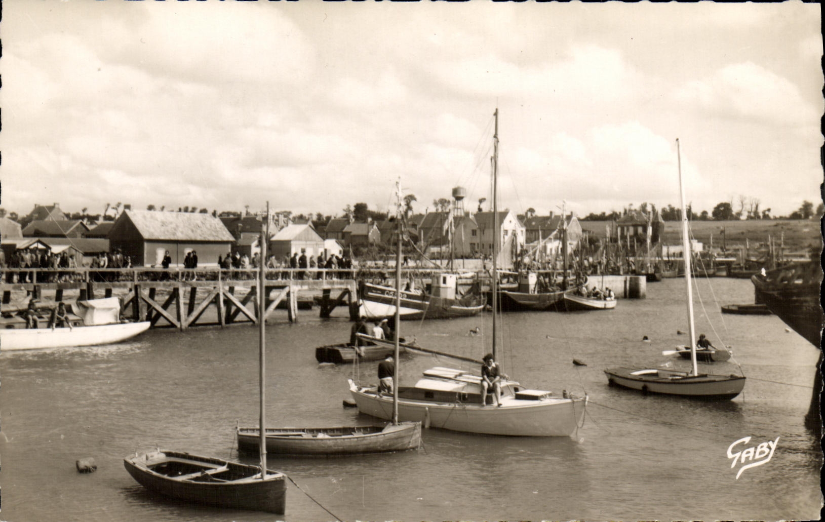 Grandcamp-les-Bains — Bateaux au Port — Editions GABY