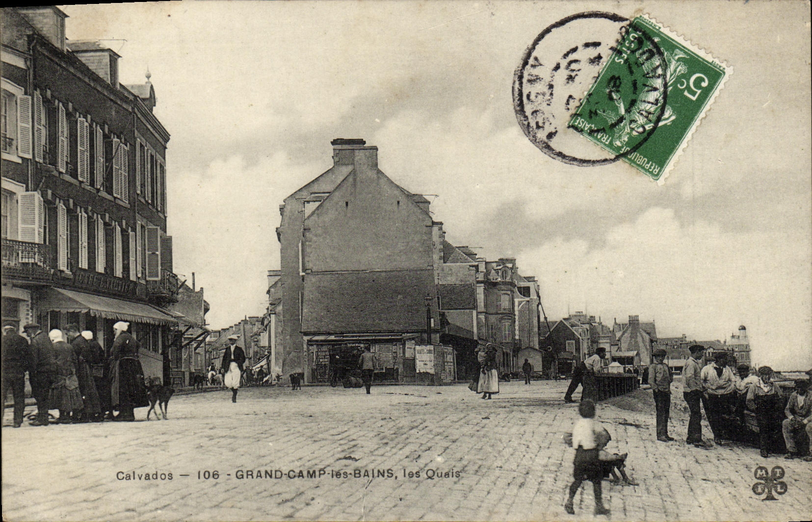 Grand-Camp-les-Bains — les Quais — Calvados — 106 — éditeur inconnu