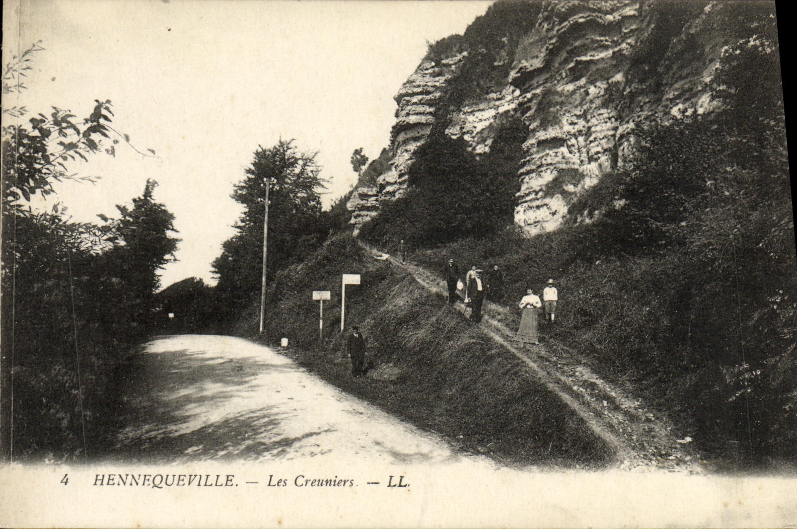 Hennequeville — Les Creuniers — LL